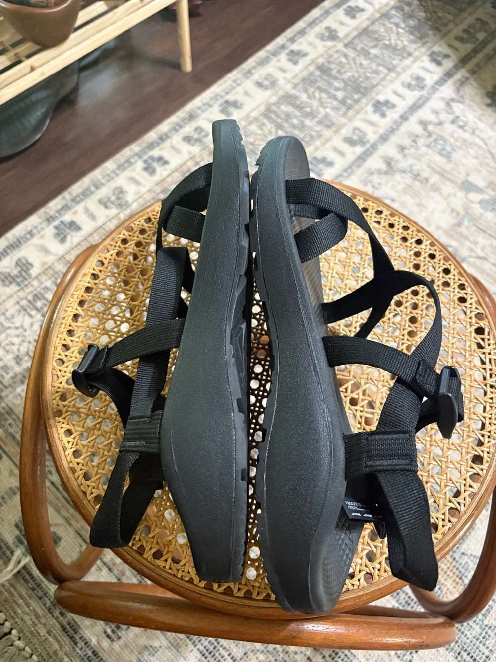 NWOT Chaco Z 2 with toe loop.   Size 13